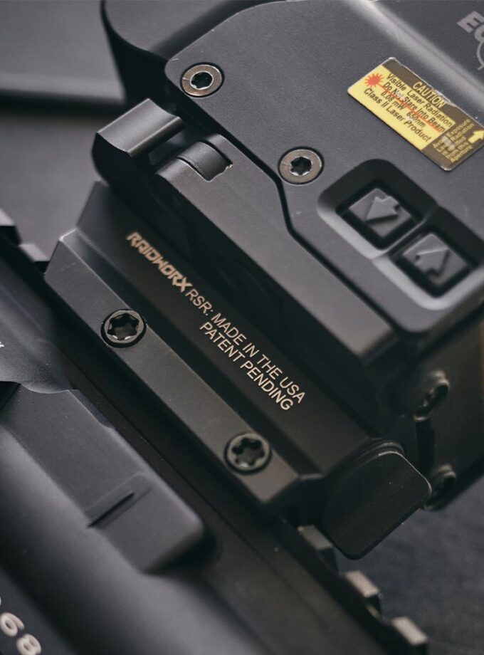 Raidworx RSR (Reddot Storage Riser)